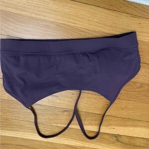 Minimalist Plum Flow Y Bra